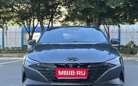 Hyundai Elantra, 2023 год, 1 360 000 рублей, 2 фотография