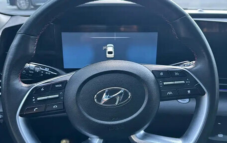 Hyundai Elantra, 2023 год, 1 360 000 рублей, 13 фотография