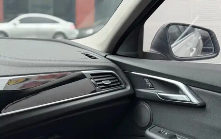 BMW 1 серия, 2017 год, 1 210 004 рублей, 24 фотография