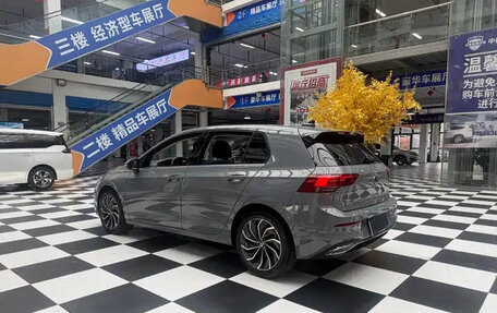 Volkswagen Golf VIII, 2021 год, 1 802 000 рублей, 5 фотография