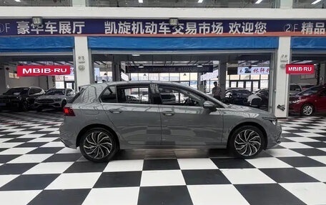 Volkswagen Golf VIII, 2021 год, 1 802 000 рублей, 4 фотография