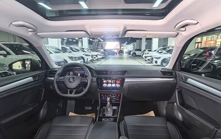 Skoda Superb III рестайлинг, 2023 год, 2 200 000 рублей, 11 фотография