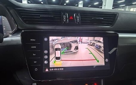 Skoda Superb III рестайлинг, 2023 год, 2 200 000 рублей, 19 фотография