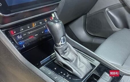 Skoda Superb III рестайлинг, 2023 год, 2 200 000 рублей, 18 фотография