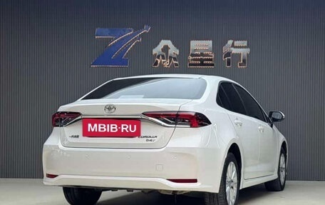 Toyota Corolla, 2021 год, 1 250 000 рублей, 3 фотография