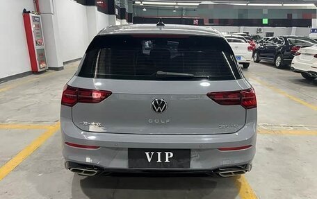 Volkswagen Golf VIII, 2022 год, 1 838 000 рублей, 7 фотография
