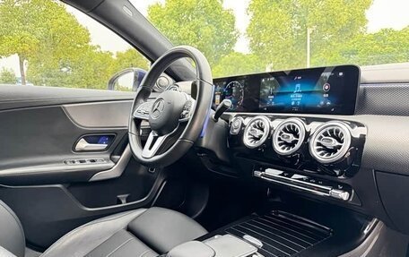 Mercedes-Benz A-Класс, 2020 год, 1 600 008 рублей, 10 фотография