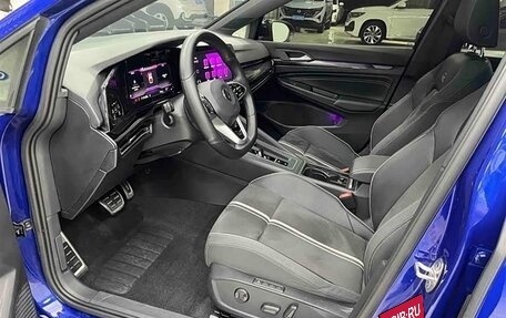 Volkswagen Golf VIII, 2023 год, 1 900 000 рублей, 4 фотография