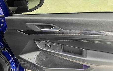 Volkswagen Golf VIII, 2023 год, 1 900 000 рублей, 21 фотография