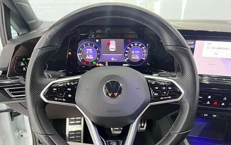 Volkswagen Golf VIII, 2023 год, 1 920 000 рублей, 4 фотография