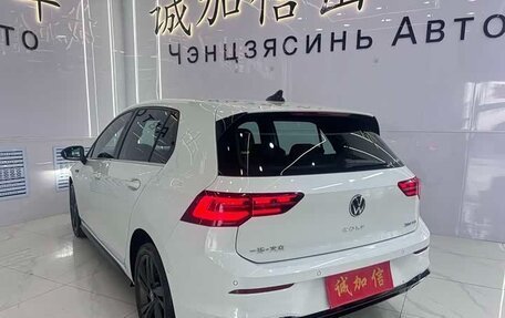 Volkswagen Golf VIII, 2023 год, 1 920 000 рублей, 3 фотография