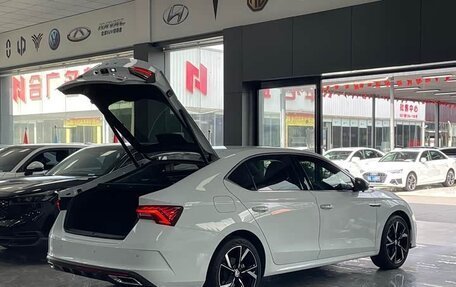 Skoda Octavia IV, 2023 год, 2 115 000 рублей, 7 фотография