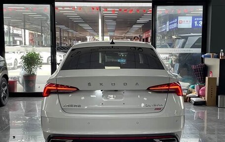 Skoda Octavia IV, 2023 год, 2 115 000 рублей, 11 фотография