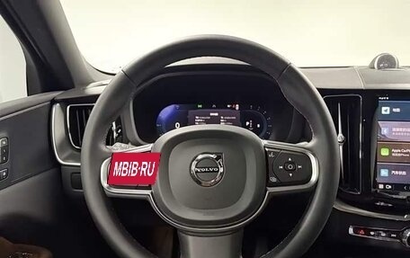 Volvo XC60 II, 2024 год, 4 300 000 рублей, 9 фотография