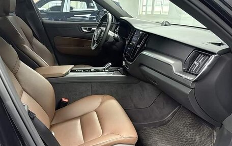 Volvo XC60 II, 2024 год, 4 300 000 рублей, 13 фотография