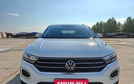 Volkswagen T-Roc I, 2026 год, 2 210 000 рублей, 2 фотография