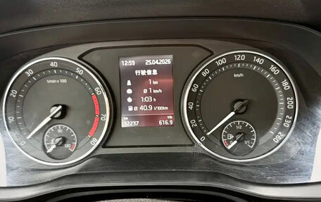 Skoda Octavia IV, 2022 год, 1 759 099 рублей, 16 фотография