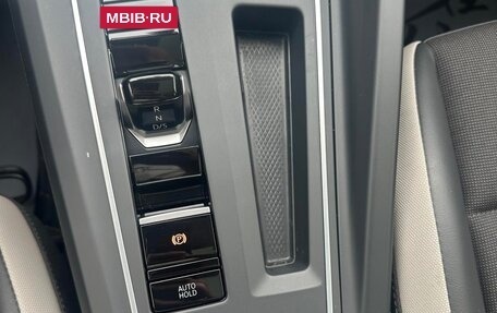 Volkswagen Golf VIII, 2022 год, 1 750 000 рублей, 13 фотография