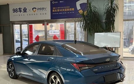 Hyundai Elantra, 2022 год, 1 420 000 рублей, 4 фотография