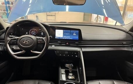 Hyundai Elantra, 2022 год, 1 420 000 рублей, 13 фотография