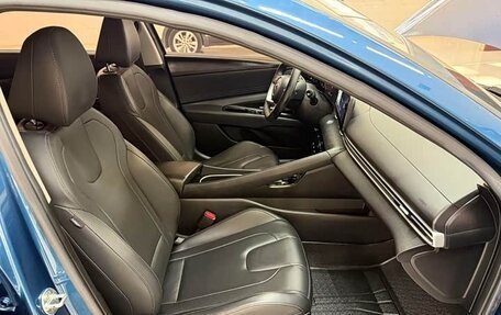 Hyundai Elantra, 2022 год, 1 420 000 рублей, 14 фотография