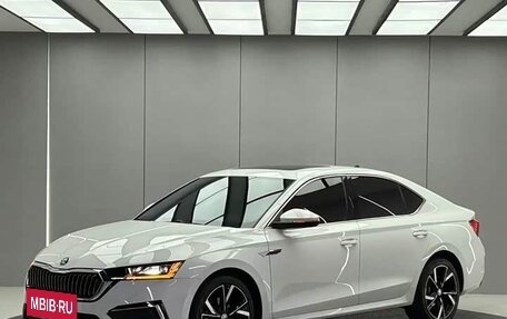Skoda Octavia IV, 2022 год, 1 960 000 рублей, 5 фотография
