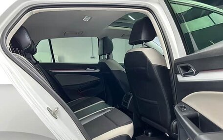 Volkswagen Golf VIII, 2022 год, 1 850 000 рублей, 6 фотография