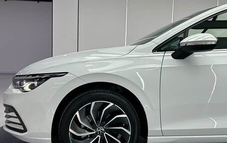 Volkswagen Golf VIII, 2022 год, 1 850 000 рублей, 19 фотография