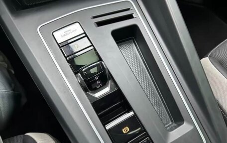 Volkswagen Golf VIII, 2022 год, 1 850 000 рублей, 16 фотография