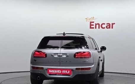 MINI Clubman, 2023 год, 1 960 000 рублей, 4 фотография