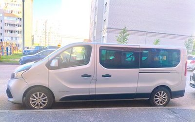 Renault Trafic, 2015 год, 1 950 000 рублей, 1 фотография