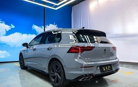 Volkswagen Golf VIII, 2022 год, 1 950 000 рублей, 7 фотография