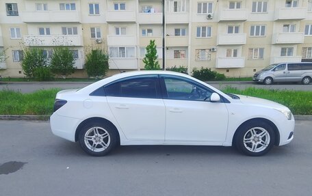 Chevrolet Cruze II, 2012 год, 580 000 рублей, 3 фотография