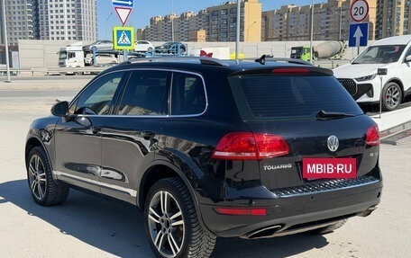 Volkswagen Touareg III, 2012 год, 1 655 000 рублей, 6 фотография