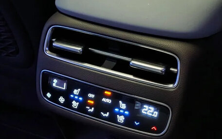 Genesis GV70, 2026 год, 6 870 777 рублей, 15 фотография