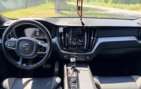Volvo XC60 II, 2019 год, 3 990 000 рублей, 11 фотография