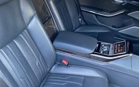 Audi A8, 2019 год, 5 050 000 рублей, 9 фотография
