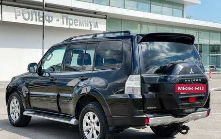 Mitsubishi Pajero IV, 2015 год, 2 647 000 рублей, 7 фотография
