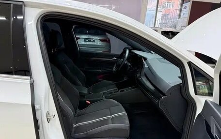 Volkswagen Golf VIII, 2023 год, 2 196 000 рублей, 9 фотография