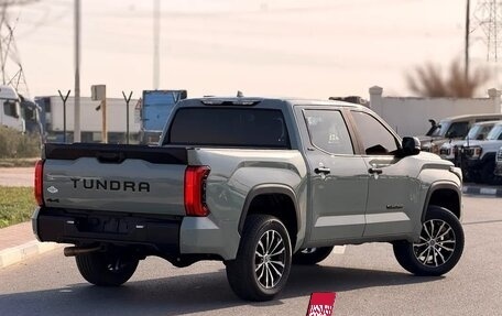 Toyota Tundra, 2025 год, 9 000 000 рублей, 17 фотография