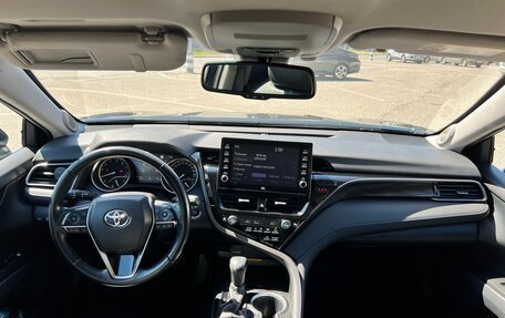 Toyota Camry, 2021 год, 2 950 000 рублей, 9 фотография