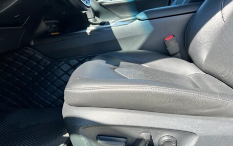 Toyota Camry, 2021 год, 2 950 000 рублей, 18 фотография