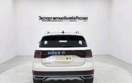 Volkswagen T-Cross I, 2023 год, 1 390 000 рублей, 2 фотография