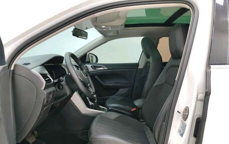 Volkswagen T-Cross I, 2023 год, 1 390 000 рублей, 8 фотография
