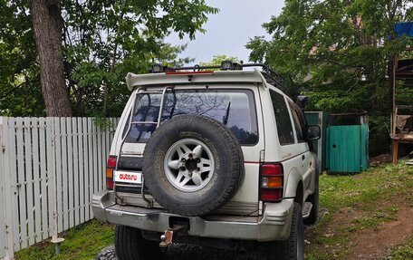 Mitsubishi Pajero III рестайлинг, 1996 год, 650 000 рублей, 4 фотография