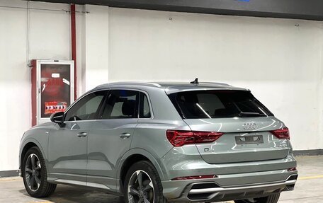 Audi Q3, 2023 год, 2 100 000 рублей, 6 фотография