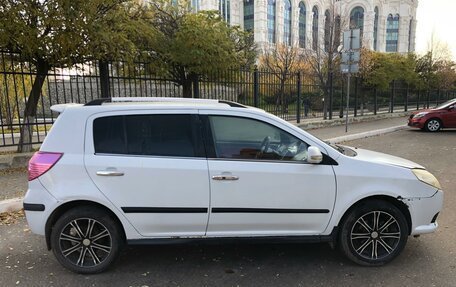 Geely MK Cross I, 2014 год, 225 000 рублей, 3 фотография