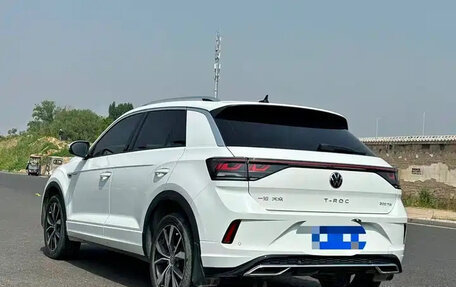 Volkswagen T-Roc I, 2023 год, 1 327 000 рублей, 5 фотография