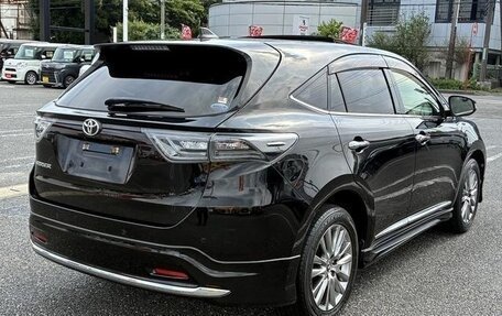 Toyota Harrier, 2017 год, 1 900 000 рублей, 5 фотография