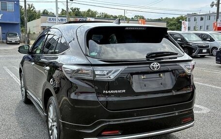 Toyota Harrier, 2017 год, 1 900 000 рублей, 7 фотография